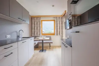Küche/Küchenzeile in der Unterkunft hin&weg das Aparthotel