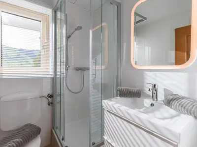Ein Badezimmer in der Unterkunft Chalet Achenberg