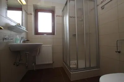 Ein Badezimmer in der Unterkunft Gmünderklause