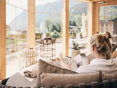 Ein allgemeiner Bergblick oder ein Berglick von des Hotels aus