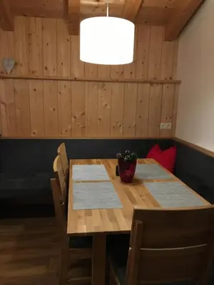 Ein Sitzbereich in der Unterkunft Appartement Mühlhäusl