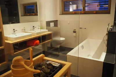 Ein Badezimmer in der Unterkunft Apartment Smaragdblick Wildkogel