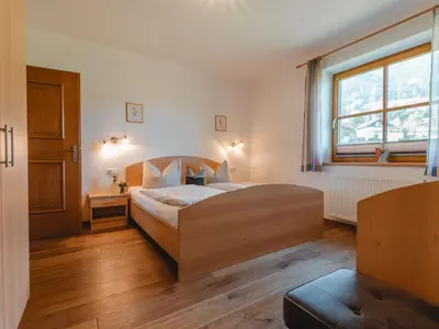 Ein Bett oder Betten in einem Zimmer der Unterkunft Holiday Home Erlachhof by Interhome