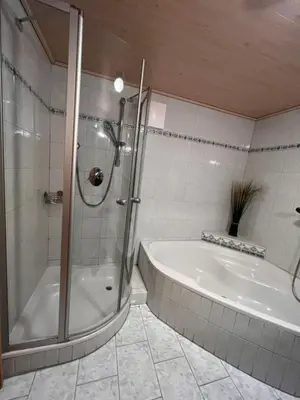 Ein Badezimmer in der Unterkunft Apartment Bauernhof Gasteg - M by Interhome