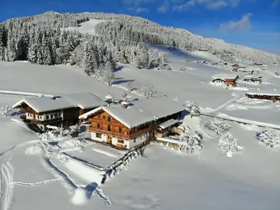 Apartment Entalhof by Interhome im Winter