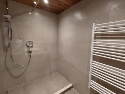 Ein Badezimmer in der Unterkunft Apartment Entalhof by Interhome