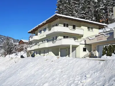 Apartment Huber-3 by Interhome im Winter
