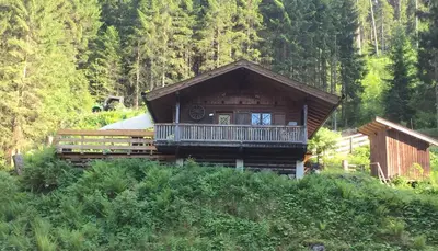 Naturlandschaft in der Nähe des Chalets