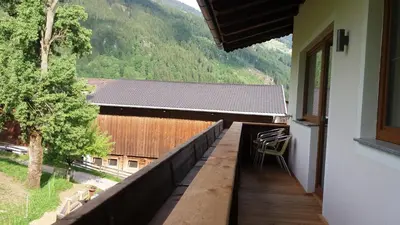 Ein allgemeiner Bergblick oder ein Berglick von der Ferienwohnung aus