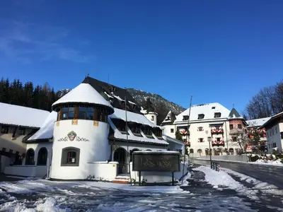 Das Gebäude in dem sich das Hotel befindet