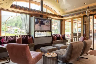 Ein Sitzbereich in der Unterkunft Hotel Platzer Superior