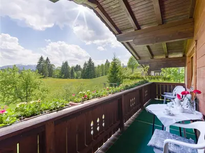 Ein Garten an der Unterkunft Appartement Wörgötter Evi
