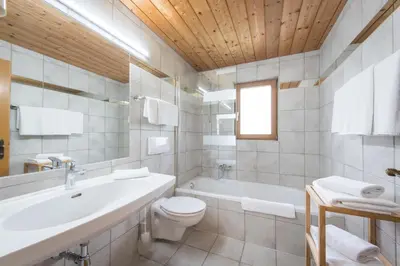 Ein Badezimmer in der Unterkunft Eden Appartements
