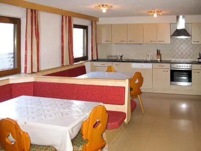 Küche/Küchenzeile in der Unterkunft Apartment Ratschnhof by Interhome