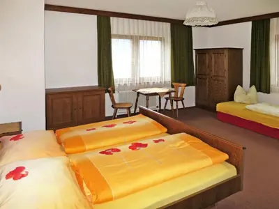 Ein Bett oder Betten in einem Zimmer der Unterkunft Holiday Home Borleitenhof by Interhome