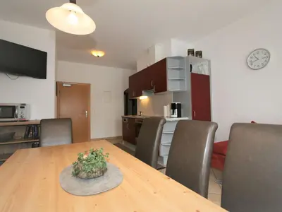 Küche/Küchenzeile in der Unterkunft Apartment Lechners Wohnwelt-3 by Interhome