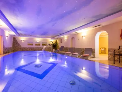 Der Swimmingpool an oder in der Nähe von Apartment Lechners Wohnwelt-3 by Interhome