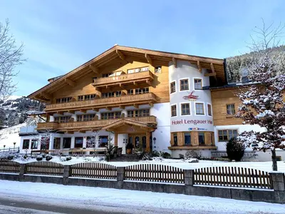 Das Gebäude in dem sich das Hotel befindet
