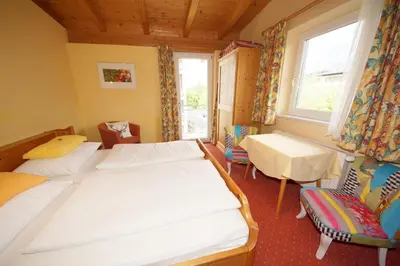 Ein Bett oder Betten in einem Zimmer der Unterkunft Pension Alexandra