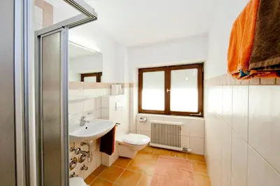 Ein Badezimmer in der Unterkunft Appartements Strobl