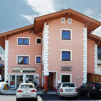 Apartment in Uderns near Ski Lift Hochzillertal