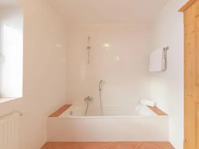 Ein Badezimmer in der Unterkunft Chalet in Ellmau near Ski Lift