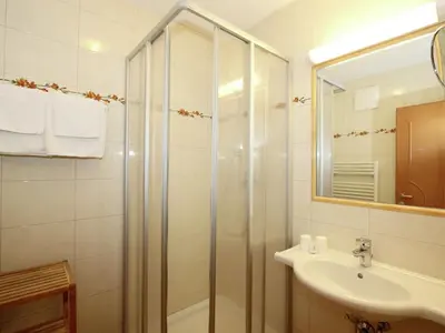 Ein Badezimmer in der Unterkunft Holiday home in Kaltenbach near ski lift