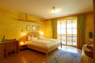 Ein Bett oder Betten in einem Zimmer der Unterkunft Der Grubacher