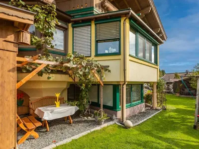 Ein Garten an der Unterkunft Apartment Wieser by Interhome