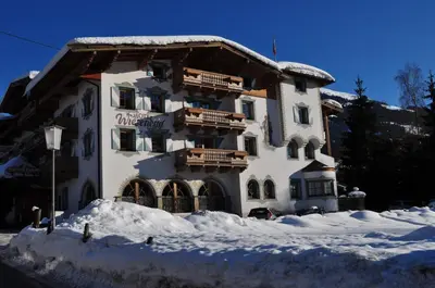 Das Gebäude in dem sich das Hotel befindet