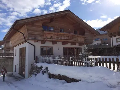Ado's Haus im Winter