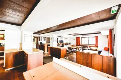 Ein Sitzbereich in der Unterkunft Hotel-Pension Hoferhaus