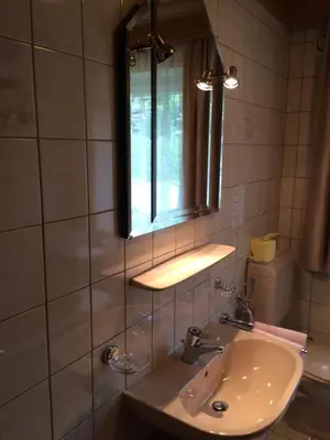 Ein Badezimmer in der Unterkunft Landhof Aigner