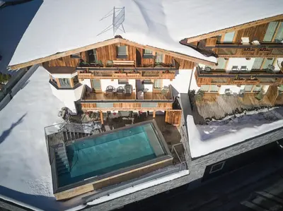 Der Swimmingpool an oder in der Nähe von Hotel Astrid inklusive JokerCard & Pool