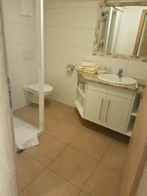 Ein Badezimmer in der Unterkunft Aparthotel Hohe Brücke