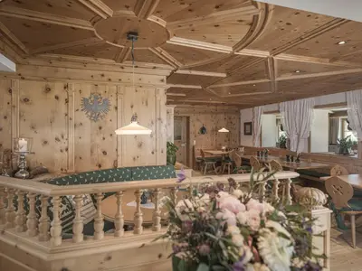 Ein Sitzbereich in der Unterkunft Aparthotel Stacherhof