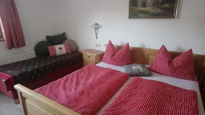 Ein Bett oder Betten in einem Zimmer der Unterkunft Riedlhof