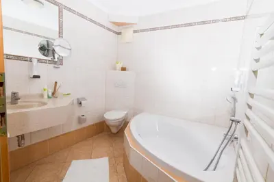 Ein Badezimmer in der Unterkunft Bruggerhof - Camping, Restaurant, Hotel