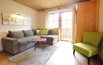 Ein Sitzbereich in der Unterkunft Haus Waldegg