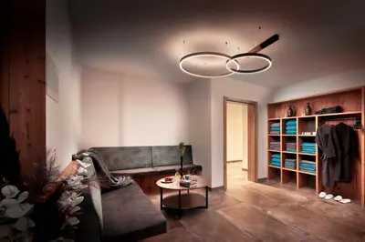 Ein Sitzbereich in der Unterkunft Panoramahotel Burgeck