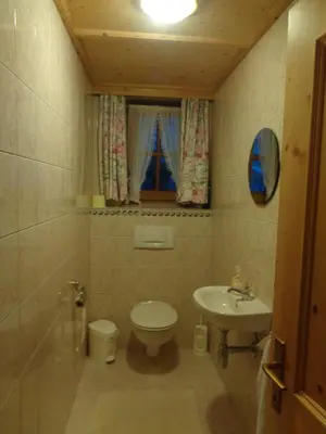 Ein Badezimmer in der Unterkunft Ferienwohnung Roswitha