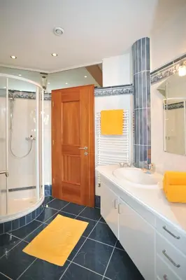 Ein Badezimmer in der Unterkunft Apartments Tirolerhaus