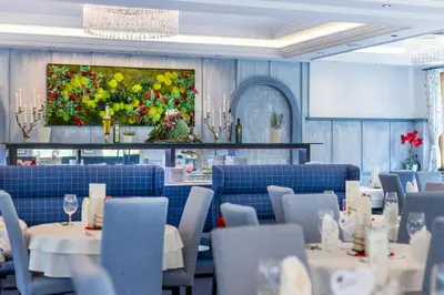 Ein Sitzbereich in der Unterkunft Nationalparkhotel Klockerhaus