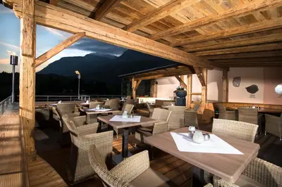 Ein Sitzbereich in der Unterkunft Hotel Landgasthof Gappen