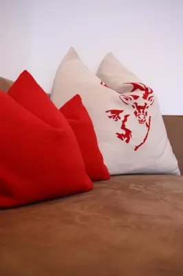 Ein Bett oder Betten in einem Zimmer der Unterkunft Hotel Gasthof Kröll, 4 Skigebiete in unmittelbarer Nähe, Restaurant mit regionaler Küche