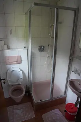 Ein Badezimmer in der Unterkunft Bloserhof Hauser
