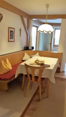 Ein Sitzbereich in der Unterkunft Ferienwohnungen Regina Unger