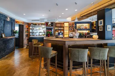 Lounge oder Bar in der Unterkunft Hotel Victoria - adults only