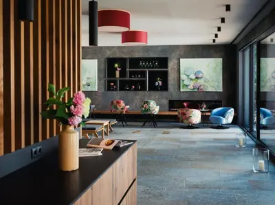 Ein Sitzbereich in der Unterkunft Landgasthof Hotel Linde