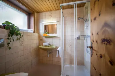 Ein Badezimmer in der Unterkunft Appartements Bachler